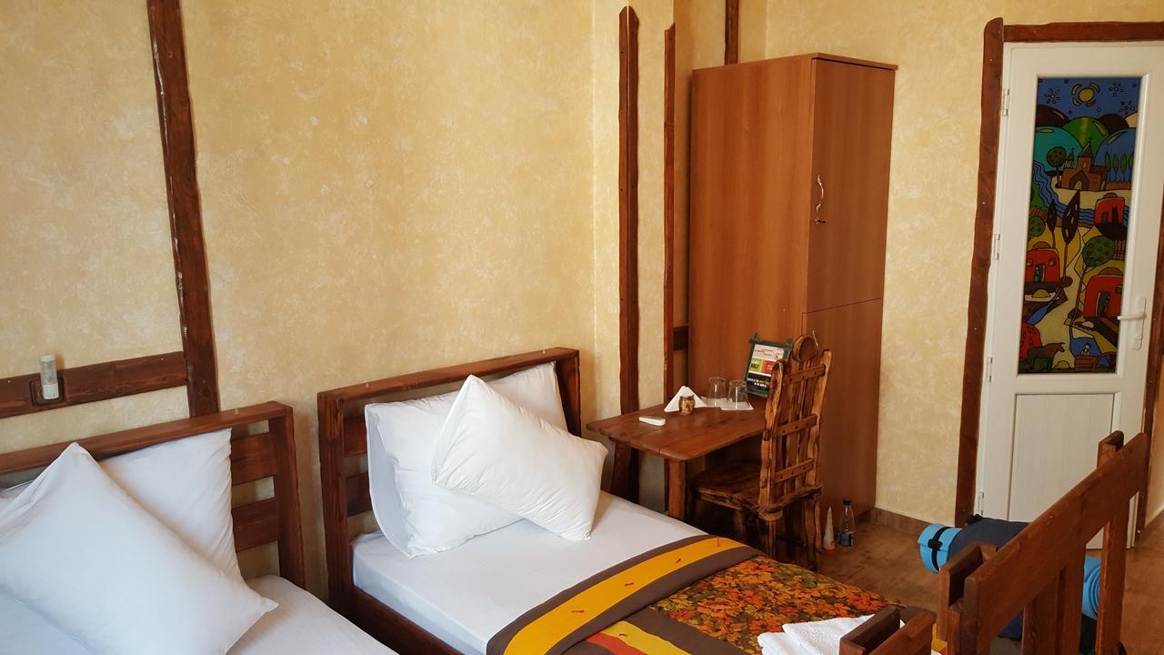 Machanents Art Hotel Vagharshapat 외부 사진
